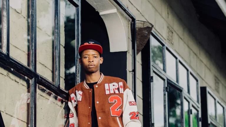 Top 7 Detroit vs Everybody Hoodie Styles to Buy in 2025