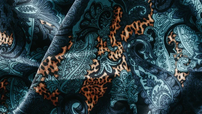 Jacquard Fabric and Cotton Compared for Fashion and Home Use