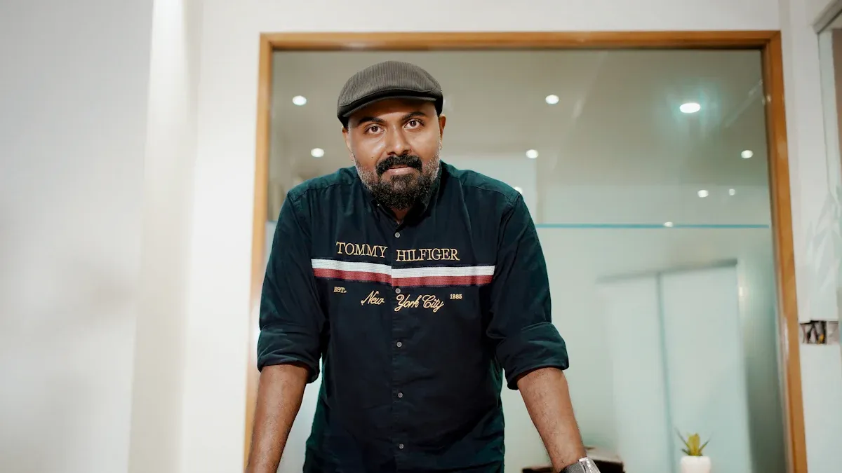 Tommy Hilfiger or Polo Ralph Lauren Which Brand Wins in 2025