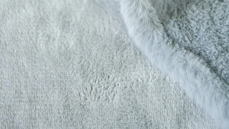 Fleece vs Wool A Complete Guide to Choosing the Best for Outdoor Adventures