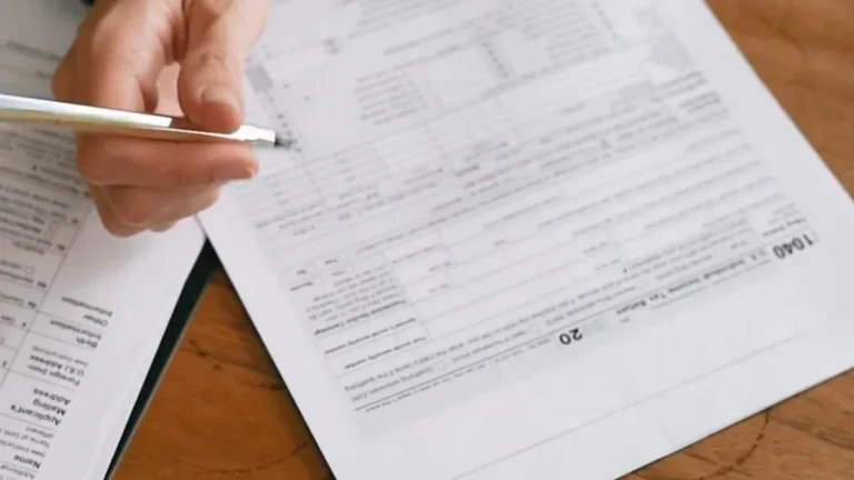 How Our Sample Refunds Build Trust in Knit Dress Manufacturing