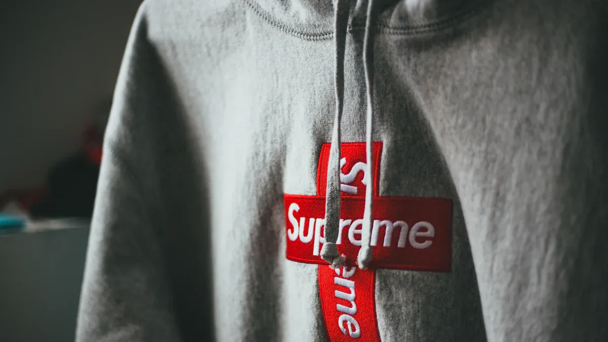 Box Logo Spotlight