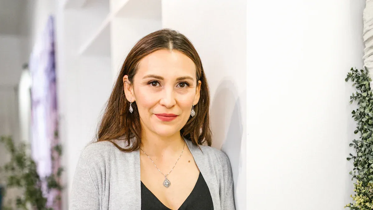 10 Business Casual Cardigan Outfits That Impress at Work