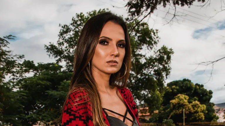 Top 10 Best Cashmere Cardigans for Women This Year