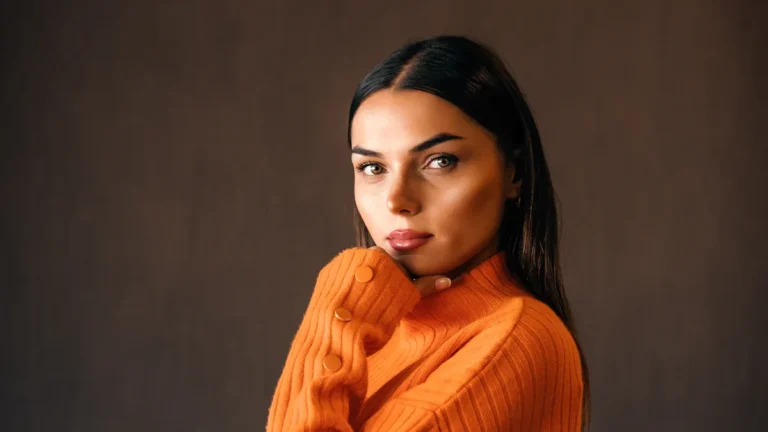 Atmosphere brand sweater or luxury knitwear, which is better?