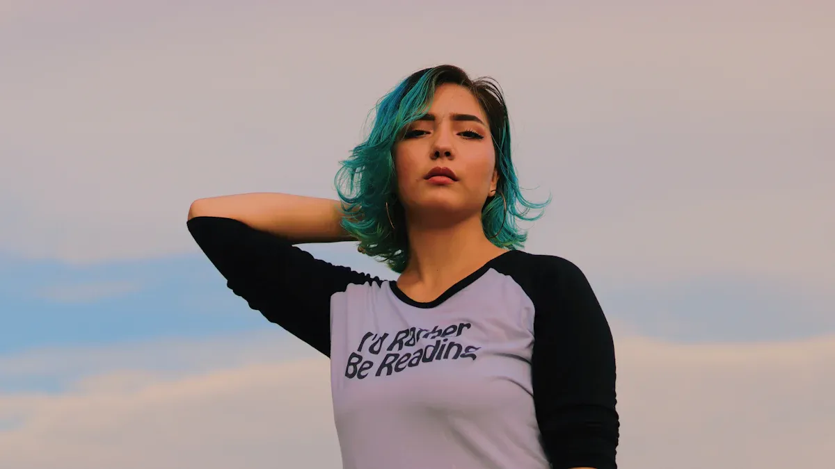 What Is a Raglan T Shirt