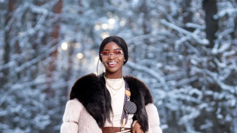 How To Style Every Type of Jean Wash for Any Occasion