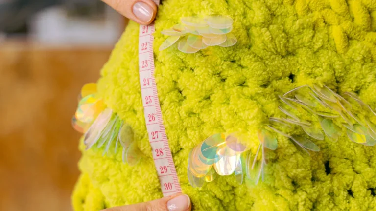 How to Prevent Size Inconsistency in Bulk Sweater Production