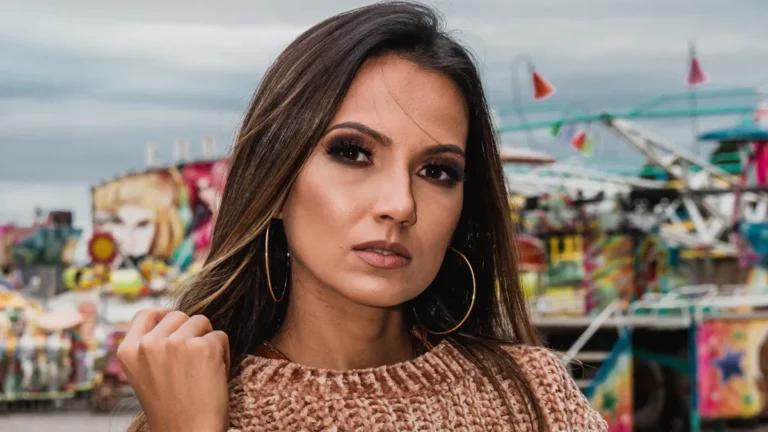 10 Knitwear Brands Like Lisa Yang for Effortless Style