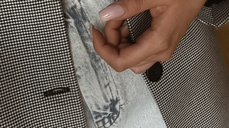 What Countries Make Old Navy Clothes in 2025